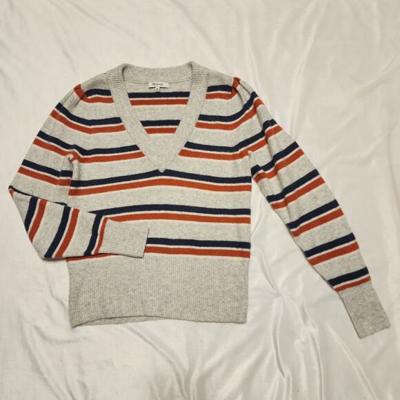 Madewell Striped Westgate V-Neck Sweater in Coziest Yarn, Size XS - Picture 7 of 7